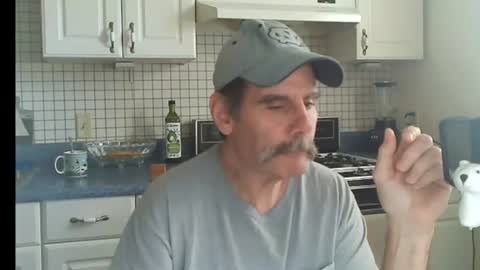 Snapshot of raylene4u2 chatting on 06/20/26, 05:49 Ray online show from 06/20/26, 05:49