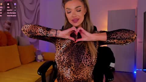 Snapshot of raysalexis19 chatting on 01/20/25, 02:46 raysalexis19 online show from 01/20/25, 02:46