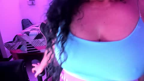 Danna online show from 11/13/25, 11:03