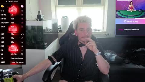 Snapshot of rayzel31 chatting on 06/07/26, 01:37 Rayzel online show from 06/07/26, 01:37