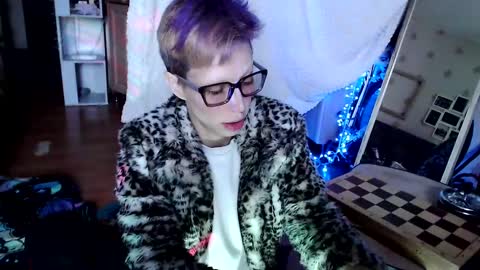  Yrriel Strife Candy-Demon Caveboy mr. Cringe   online show from 01/12/25, 10:02