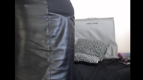 Fannie online show from 03/12/25, 07:06