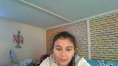 real_coupl3 online show from 11/16/25, 07:03