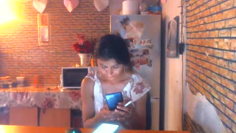 Snapshot of real_coupl3 chatting on 06/14/26, 05:31 real_coupl3 online show from 06/14/26, 05:31