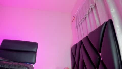 Snapshot of real_sweetbrina chatting on 04/30/26, 08:57 real_sweetbrina online show from 04/30/26, 08:57