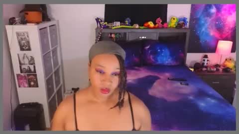 Snapshot of realgoddessdream chatting on 05/02/26, 01:43 realgoddessdream online show from 05/02/26, 01:43