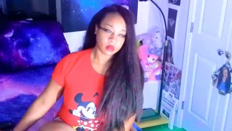 Snapshot of realgoddessdream chatting on 06/03/26, 02:25 realgoddessdream online show from 06/03/26, 02:25