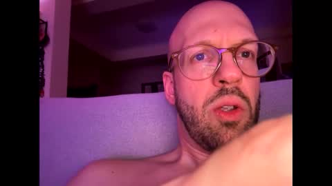 HugeSecret online show from 06/06/26, 01:54