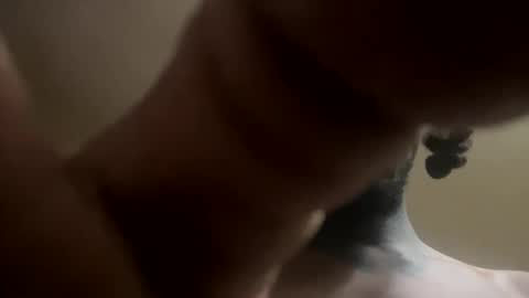 Snapshot of reallife1993 chatting on 01/15/26, 04:50 reallife1993 online show from 01/15/26, 04:50