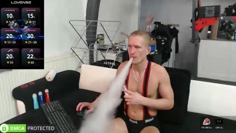 Snapshot of reallyman7 chatting on 01/16/26, 06:34 Ask me online show from 01/16/26, 06:34