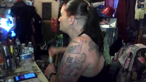 reallyredrum69th online show from 11/06/25, 05:36