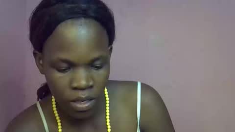 realme20000 online show from 11/25/25, 07:36