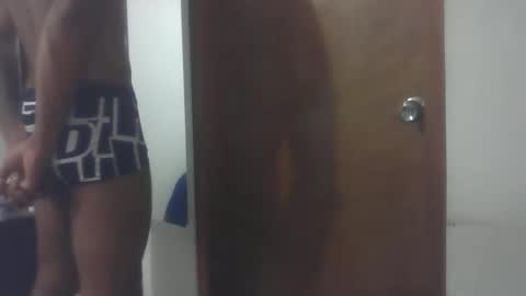 Snapshot of realmenol24k chatting on 02/07/26, 02:26 SexyFlacko online show from 02/07/26, 02:26