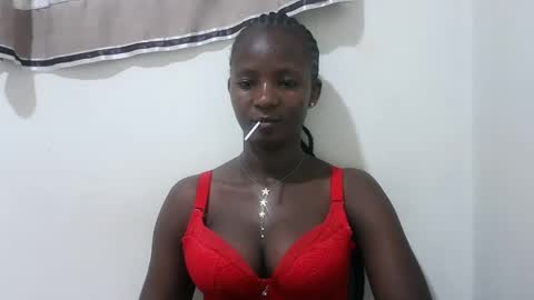 queen online show from 10/13/25, 05:02