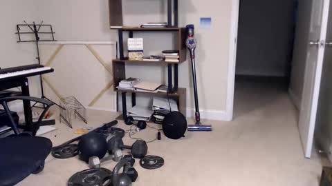 Rey online show from 10/27/25, 07:51