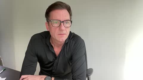 realstuff_ online show from 02/18/26, 09:05