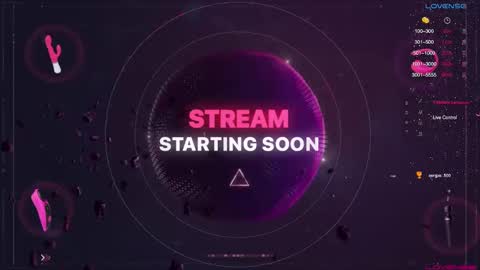 Snapshot of realsupermichael chatting on 12/25/24, 04:22 AliceEve online show from 12/25/24, 04:22