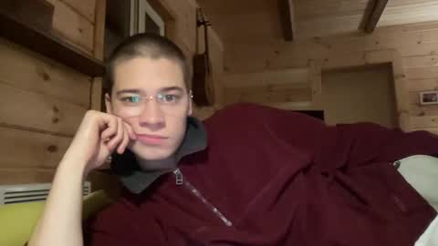 AliceEve online show from 11/22/25, 08:30