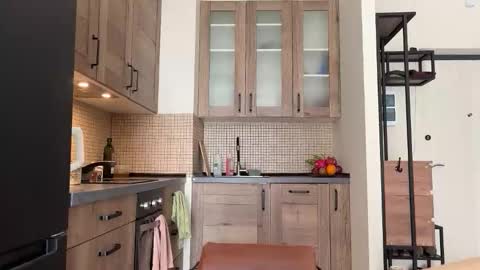 AliceEve online show from 04/16/26, 08:26