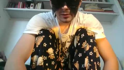 Snapshot of realzademeadows chatting on 04/30/26, 02:01 realzademeadows online show from 04/30/26, 02:01