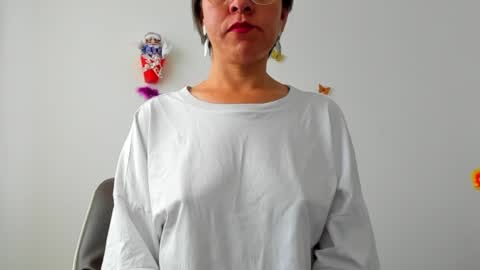 Rebbeca online show from 12/22/24, 08:14