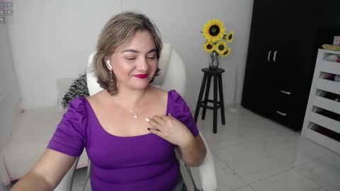 REBECA online show from 02/04/25, 11:06
