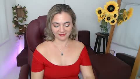 Snapshot of rebeca_milf chatting on 06/13/26, 03:04 REBECA online show from 06/13/26, 03:04