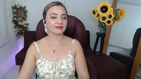 Snapshot of rebeca_milf chatting on 06/22/26, 02:58 REBECA online show from 06/22/26, 02:58