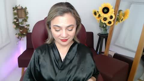 Snapshot of rebeca_milf chatting on 06/28/26, 01:28 REBECA online show from 06/28/26, 01:28