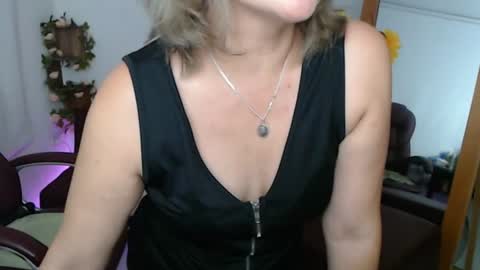 Snapshot of rebeca_milf chatting on 07/21/26, 02:30 REBECA online show from 07/21/26, 02:30