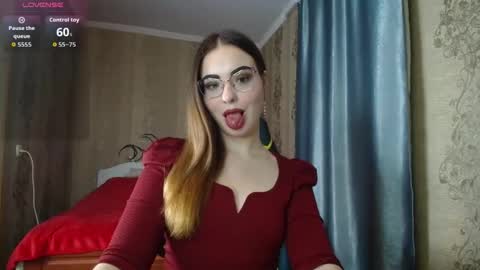 Rebecca online show from 03/12/26, 04:35