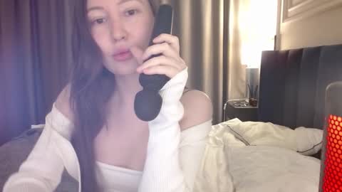 Lets talk here 33.  online show from 01/12/26, 07:52