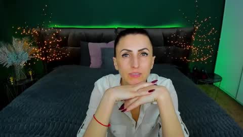 rebecca_diamonds online show from 03/03/25, 03:42