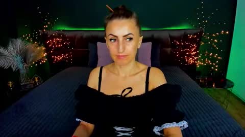 rebecca_diamonds online show from 09/23/25, 06:16