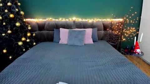 rebecca_diamonds online show from 01/12/26, 06:51