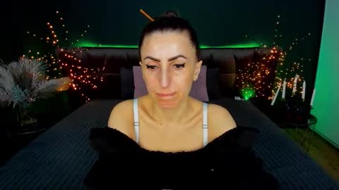 rebecca_diamonds online show from 03/04/26, 07:03