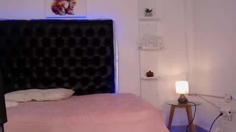 rebecca_jenner online show from 01/11/25, 03:52