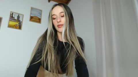 Becca Johnsoon online show from 02/14/25, 01:23