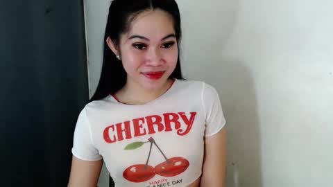 its me asian rebecca online show from 10/15/25, 06:35