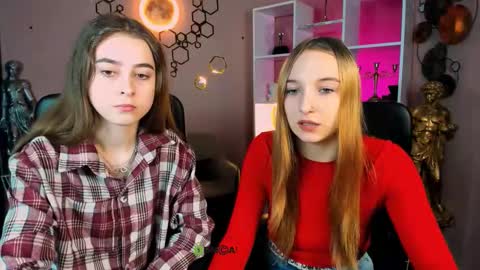 rebecca_smile_ online show from 12/20/25, 10:11