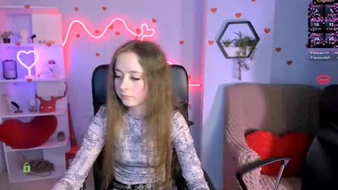 rebecca_smile_ online show from 04/18/26, 07:58