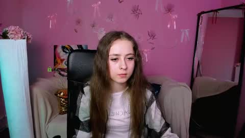 rebecca_smile_ online show from 04/20/26, 12:19