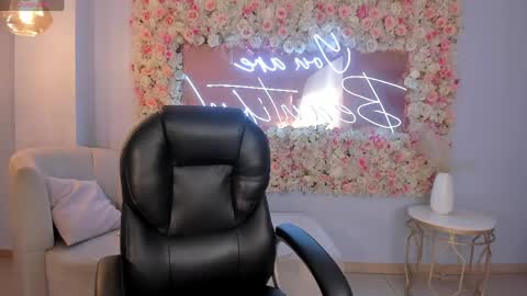 Rebe online show from 03/07/26, 11:29