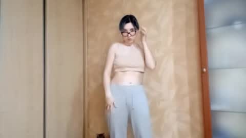 Snapshot of rebeckaaspinwall chatting on 02/03/26, 02:11 Zoe online show from 02/03/26, 02:11