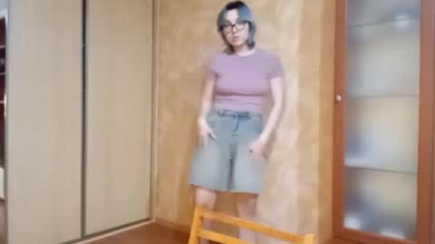 Snapshot of rebeckaaspinwall chatting on 02/08/26, 03:04 Zoe online show from 02/08/26, 03:04