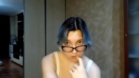 Snapshot of rebeckaaspinwall chatting on 02/09/26, 03:05 Zoe online show from 02/09/26, 03:05