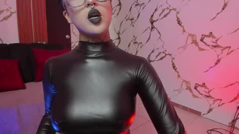 REBEKA online show from 10/30/25, 12:17