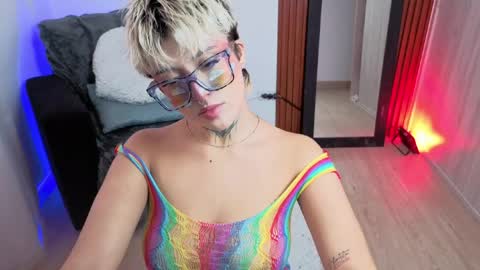REBEKA online show from 05/15/26, 11:17