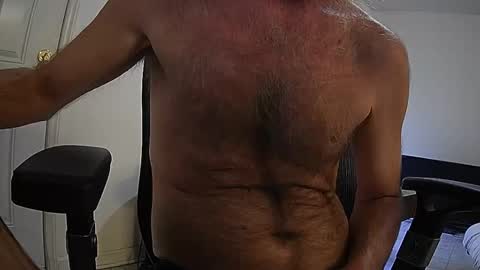 rebelyellin online show from 02/09/25, 03:23