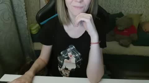 RebesaOlset online show from 10/01/25, 04:24